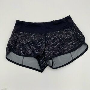Lululemon Low Rise Pattern Printed Lined Shorts Athletic Sporty Running Size‎ 4